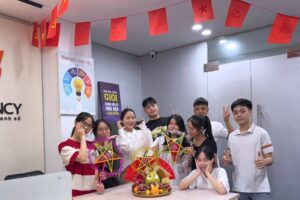 Hoạt động làm mâm cỗ Trung Thu tại Peak Agency